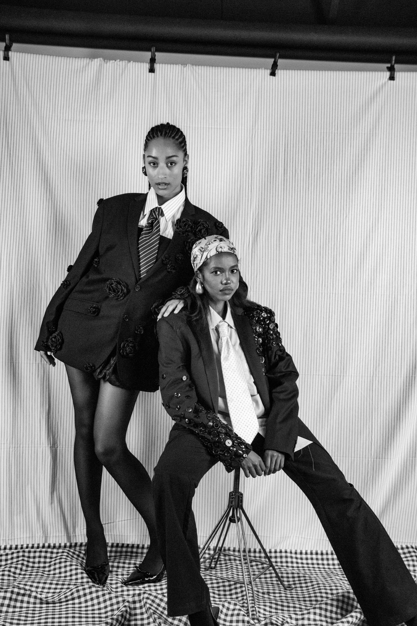 Veste à Fleurs Noires