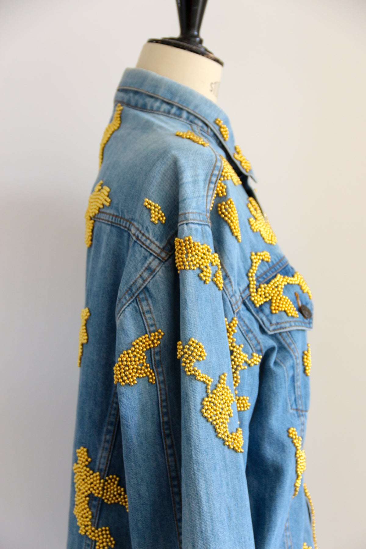 Golden veste